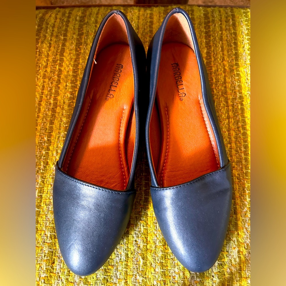 Marbella Navy Blue Loafer Flat Size 7